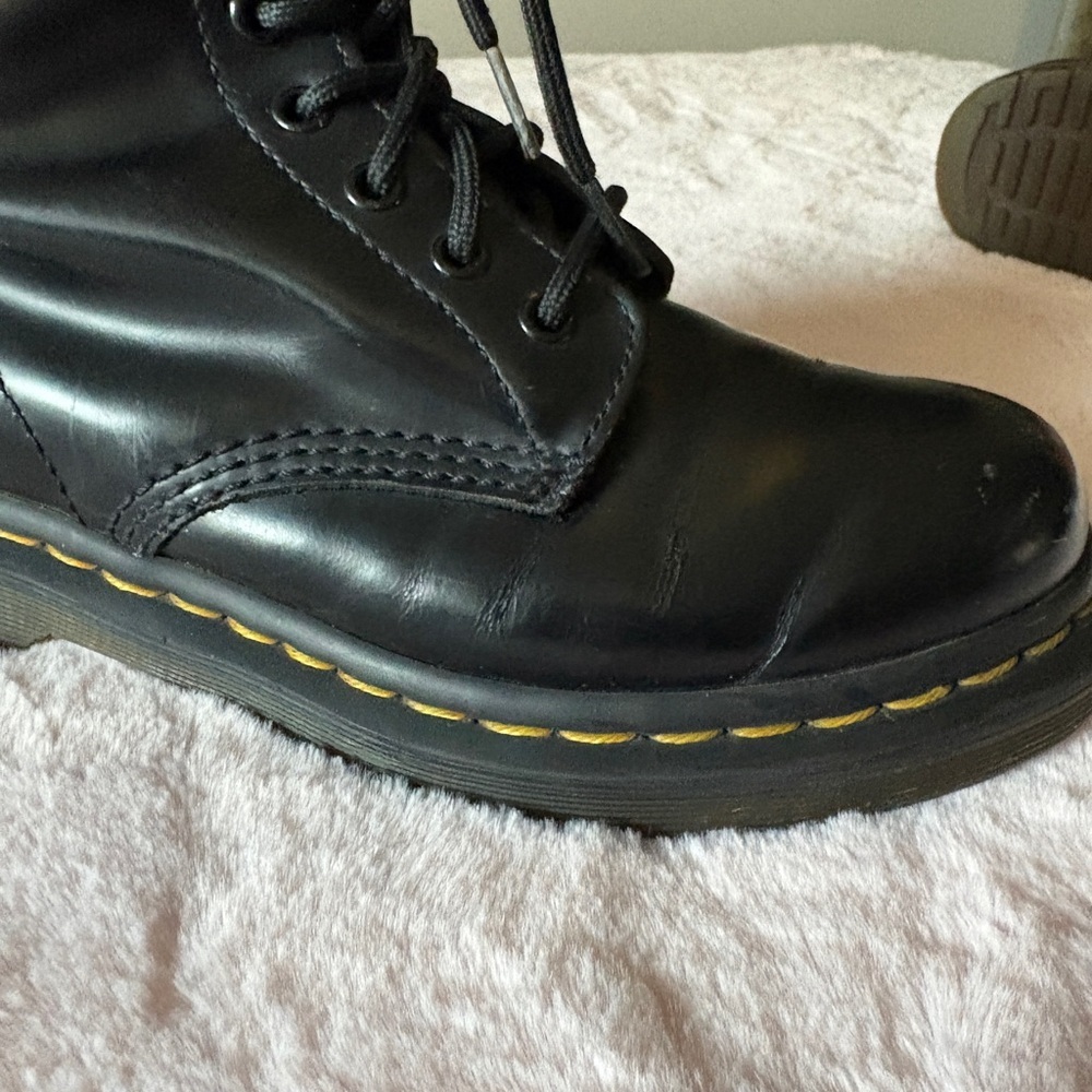 Dr Martens Black Smooth Lace Up Boots Size 7 - Picture 10 of 16